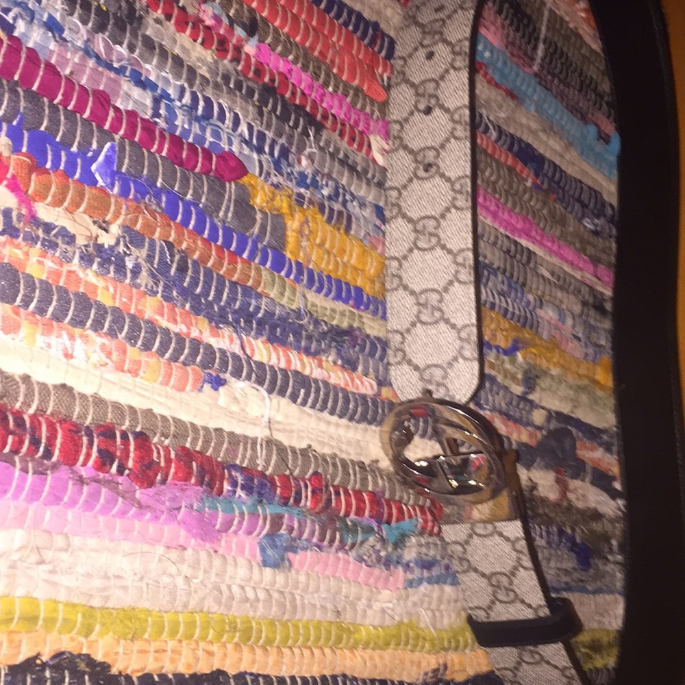 Reversible gucci supreme belt - Picture 3 of 4